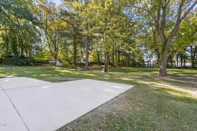 $599,999 | 203 West W Blanche Street Street, Clayton, NC 27520