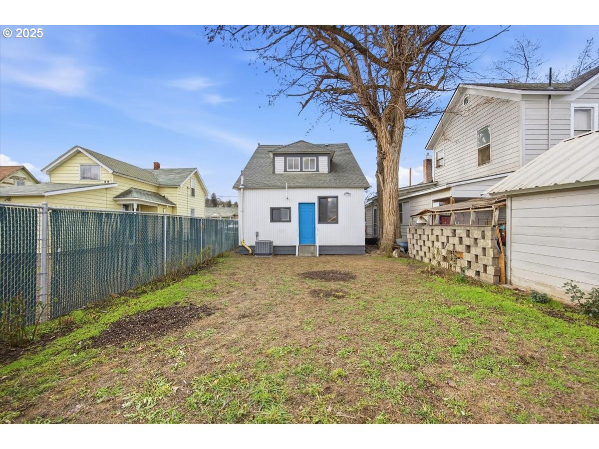 606 Southwest 2nd Street Pendleton, OR 97801 - Photo 19 of 21