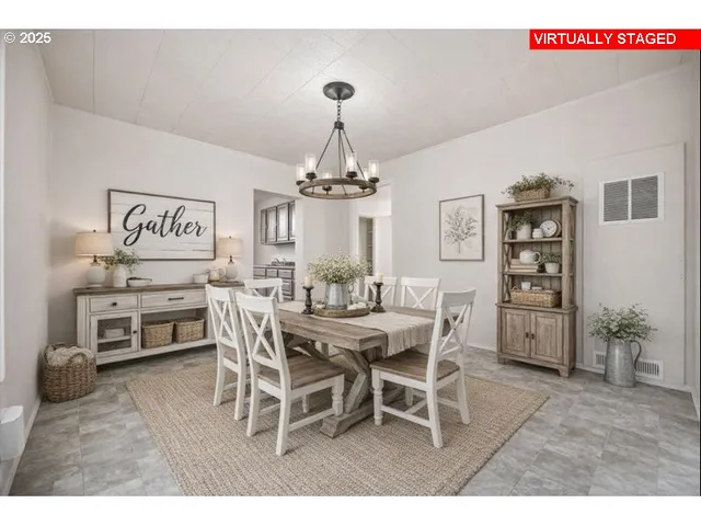 $200,000 | 606 Southwest 2nd Street, Pendleton, OR 97801