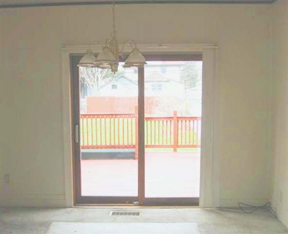 98 Scott Mount Clemens, MI 48043 - Photo 5 of 6 31006459-4.JPG