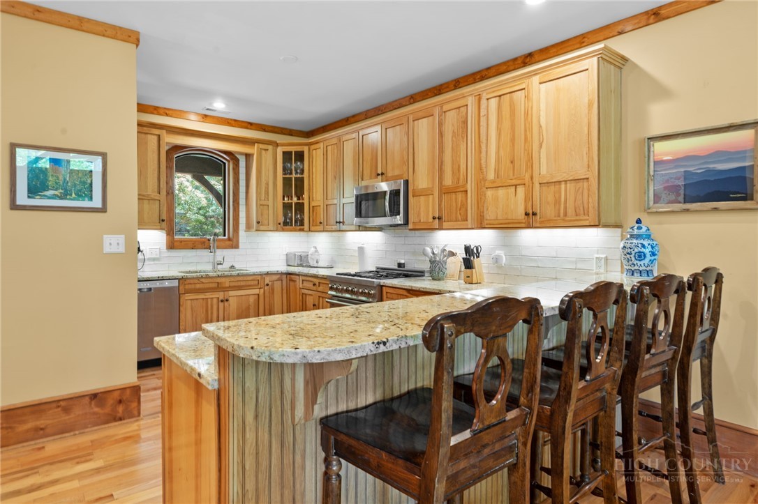 506 Crystal Mountain Road Boone, NC 28607 - Photo 9 of 49 Gallery Image 9