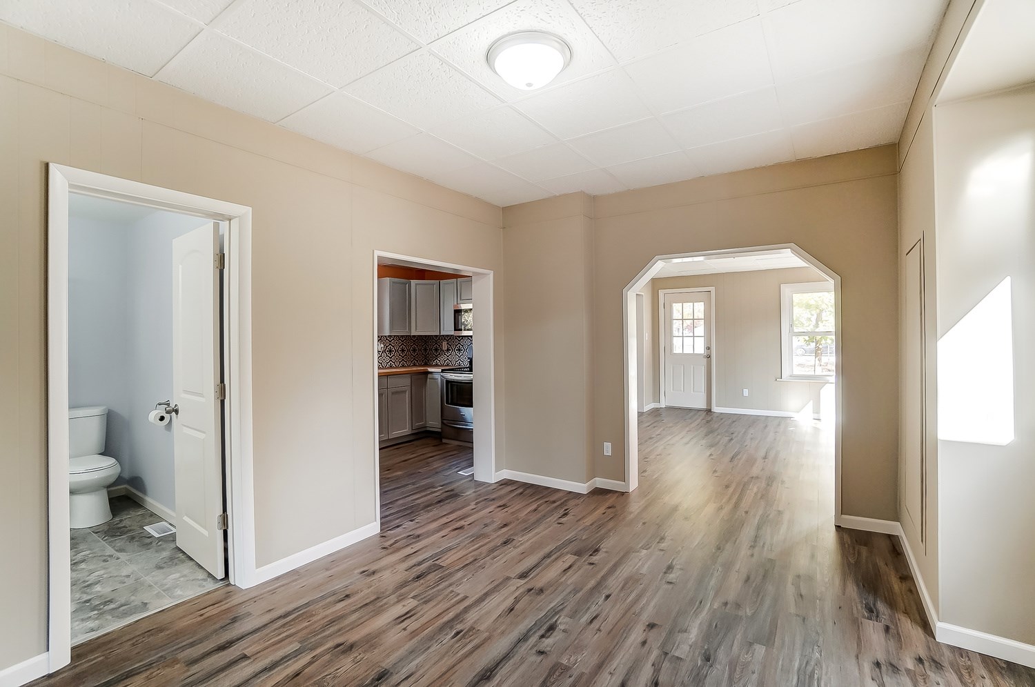 1209 Adams Street Decatur, IN 46733 - Photo 11 of 33