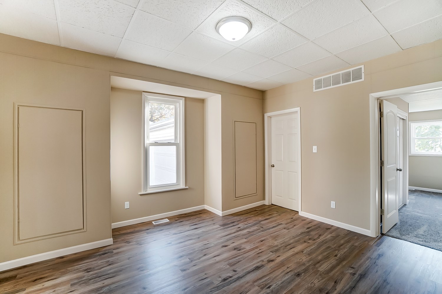 1209 Adams Street Decatur, IN 46733 - Photo 9 of 33