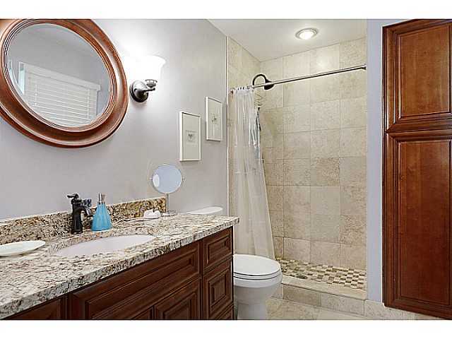 1325 Kingsgate Road Columbus, OH 43221 - Photo 18 of 21