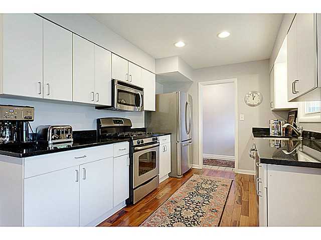 1325 Kingsgate Road Columbus, OH 43221 - Photo 5 of 21