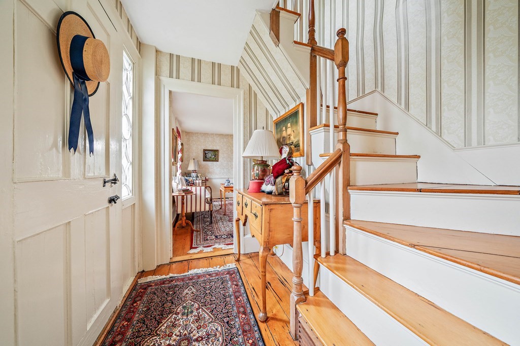 662 Main Street Hanover, MA 02339 - Photo 17 of 42 Gallery Image 17
