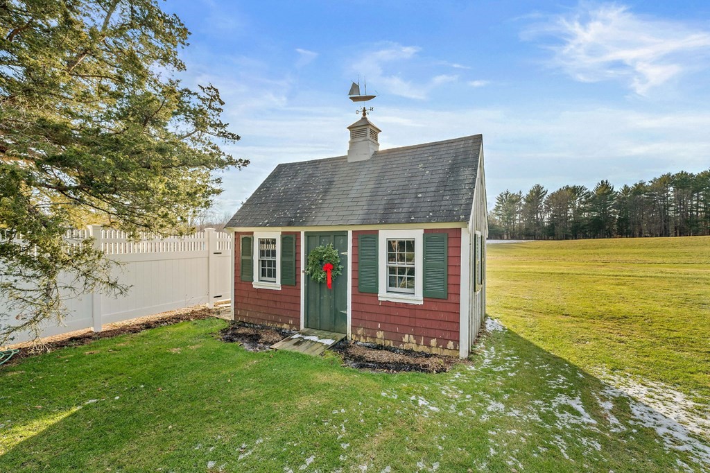 662 Main Street Hanover, MA 02339 - Photo 32 of 42 Gallery Image 32