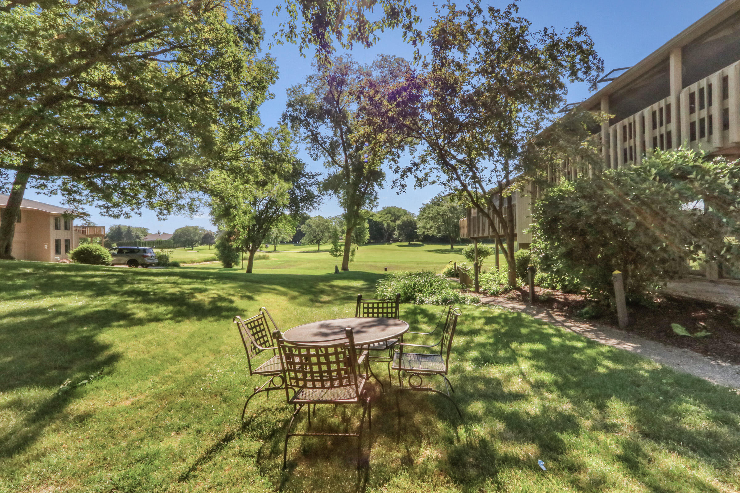 707 Burning Tree Lane, Unit D, Fontana, WI 53125 Compass