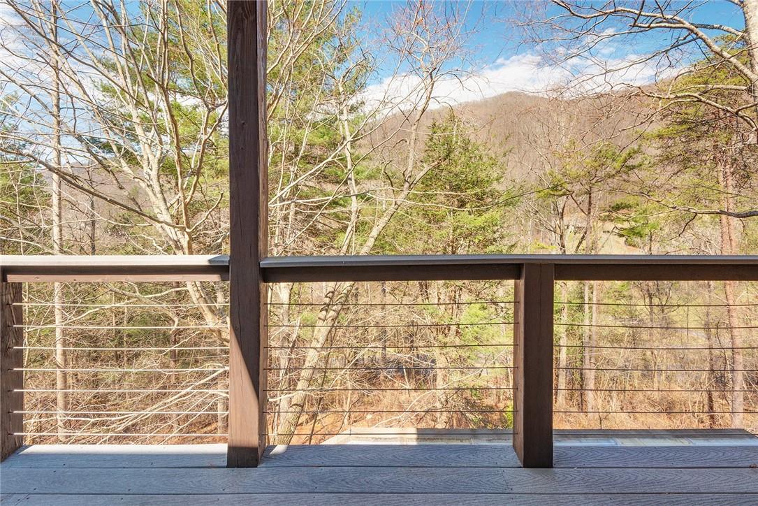23 Ruffed Grouse Drive Weaverville, NC 28787 - Photo 14 of 48 a view of sky from window