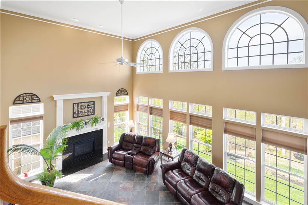 342 Buffalo Ridge Road Canonsburg, PA 15317 - Photo 3 of 47 Gallery Image 3