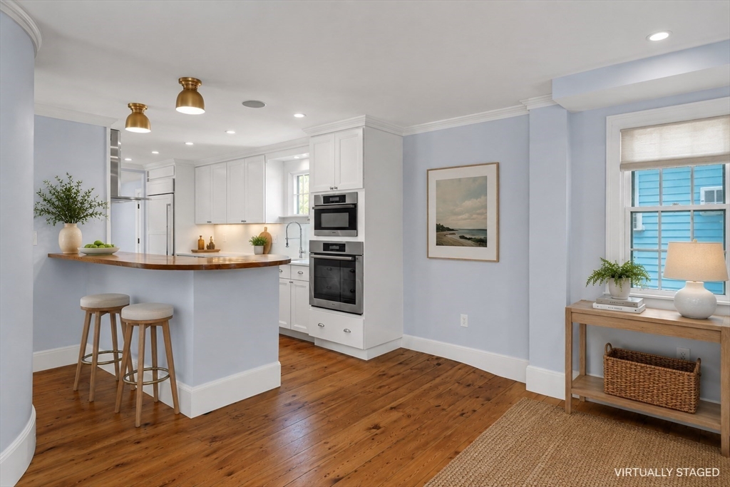 1 Pearl Street Marblehead, MA 01945 - Photo 7 of 24