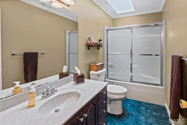 $775,000 | 15 Sandpiper Drive, Shiloh, IL 62221