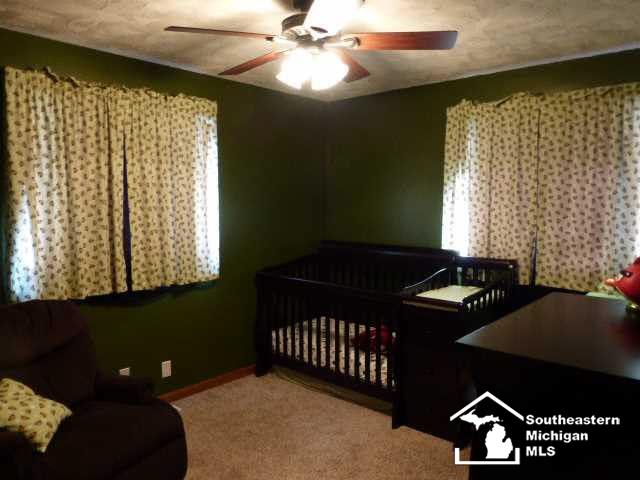 11233 North Custer Road Monroe, MI 48162 - Photo 12 of 20 Bedroom 3