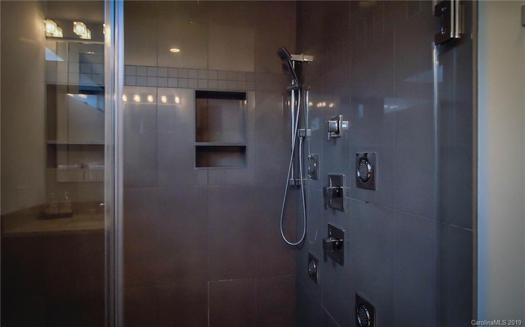 2064 Laurel Ridge Court Morganton, NC 28655 - Photo 18 of 30