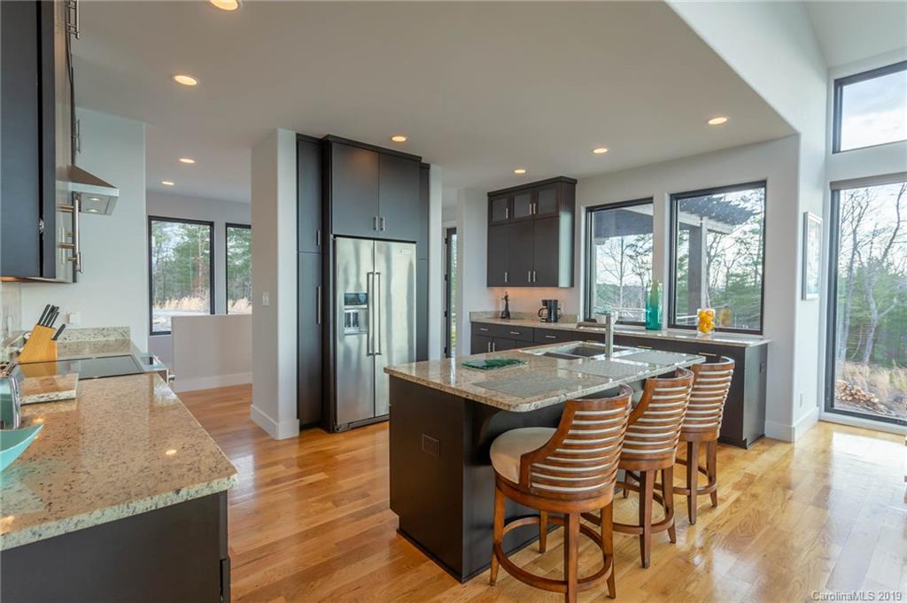 2064 Laurel Ridge Court Morganton, NC 28655 - Photo 10 of 30