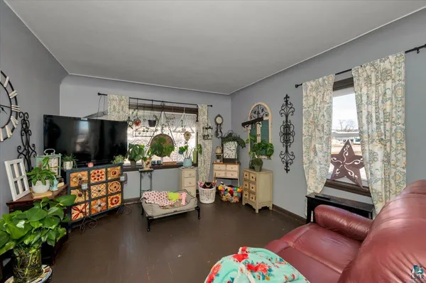 $190,000 | 3914 Grand Avenue, Duluth, MN 55807