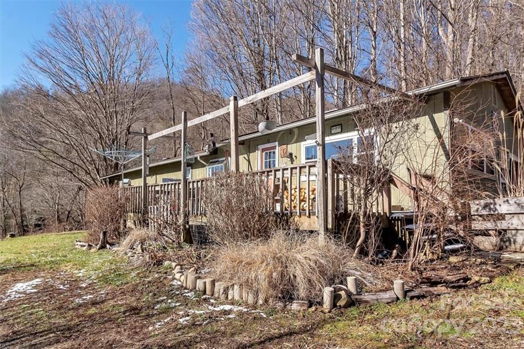99 Rabbit Run Marshall, NC 28753 - Photo 12 of 36 Gallery Image 12