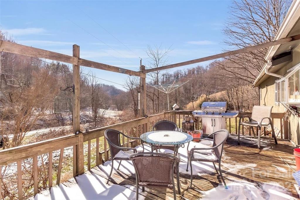 99 Rabbit Run Marshall, NC 28753 - Photo 13 of 36 Gallery Image 13