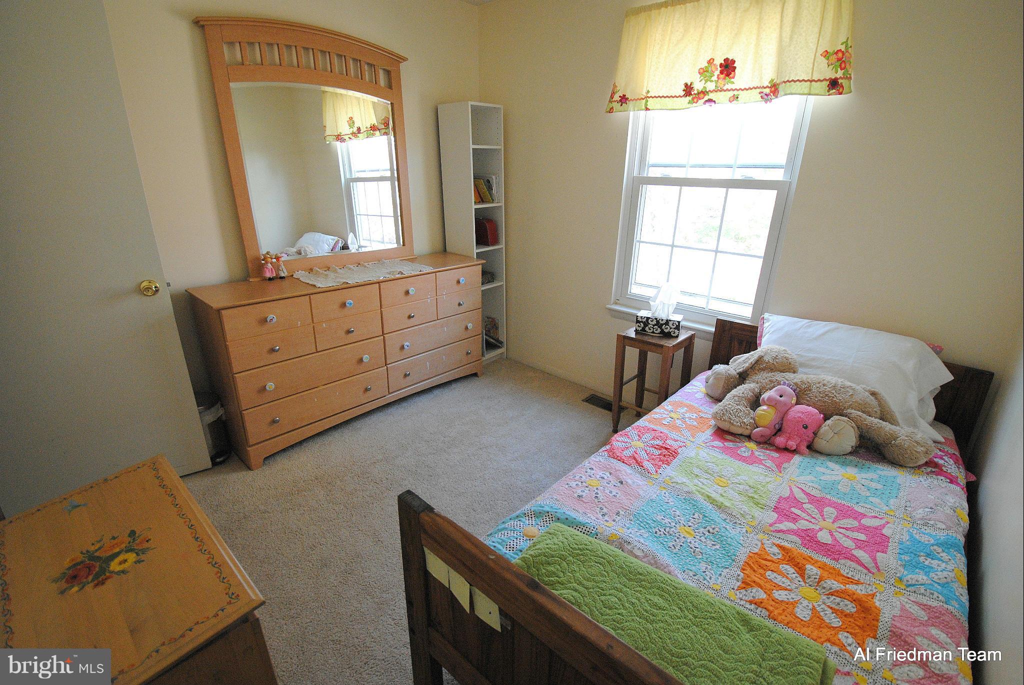 3452 Brookhaven Road Pasadena, MD 21122 - Photo 12 of 26 Bedroom