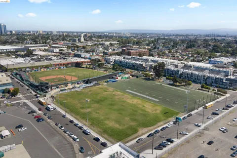 $735,000 | 1355 Pullman Way, Oakland, CA 94607
