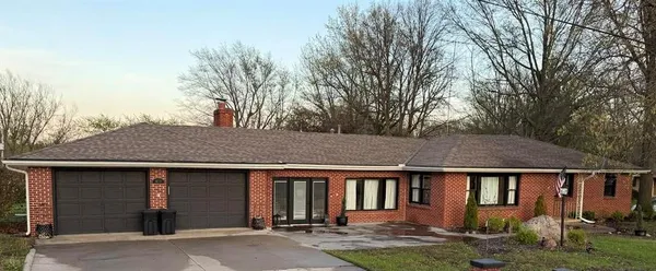 $344,900 | 411 South Hillcrest Drive, Maysville, MO 64469