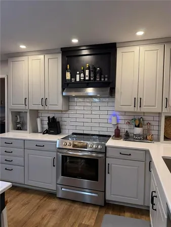 $344,900 | 411 South Hillcrest Drive, Maysville, MO 64469