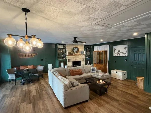 $344,900 | 411 South Hillcrest Drive, Maysville, MO 64469