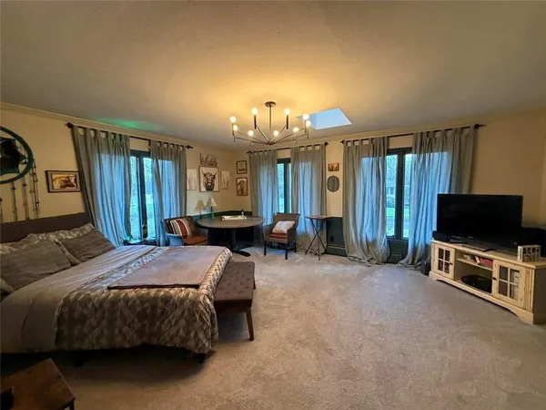 $344,900 | 411 South Hillcrest Drive, Maysville, MO 64469