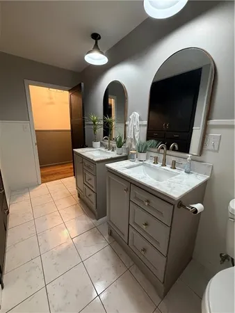 $344,900 | 411 South Hillcrest Drive, Maysville, MO 64469