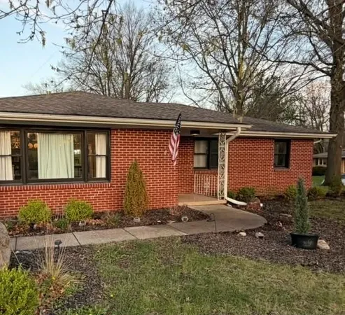 $344,900 | 411 South Hillcrest Drive, Maysville, MO 64469