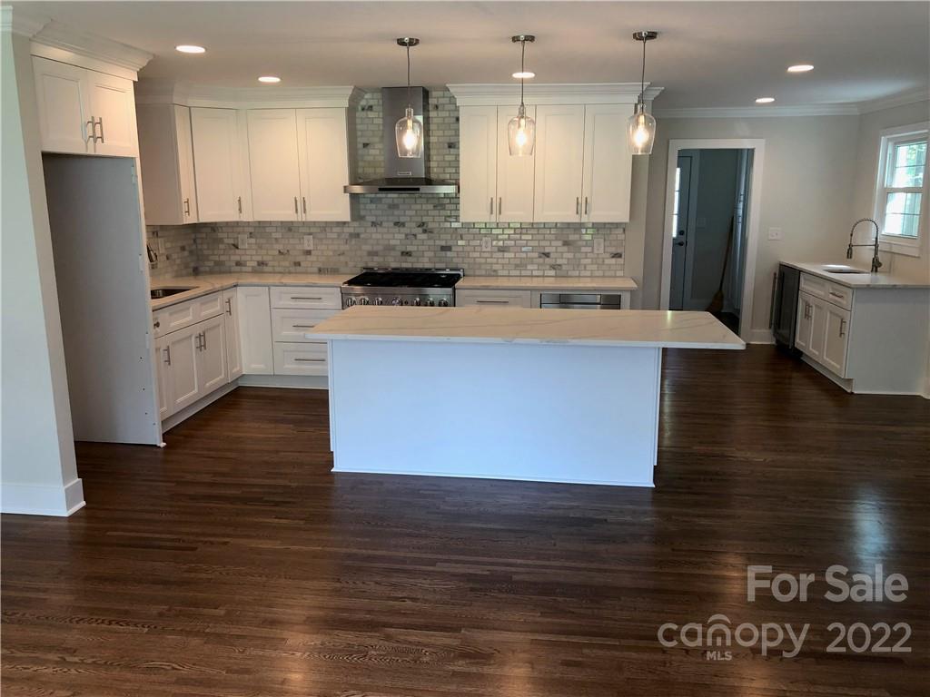 4033 Rutherford Drive Charlotte, NC 28210 - Photo 2 of 12 Gallery Image 2