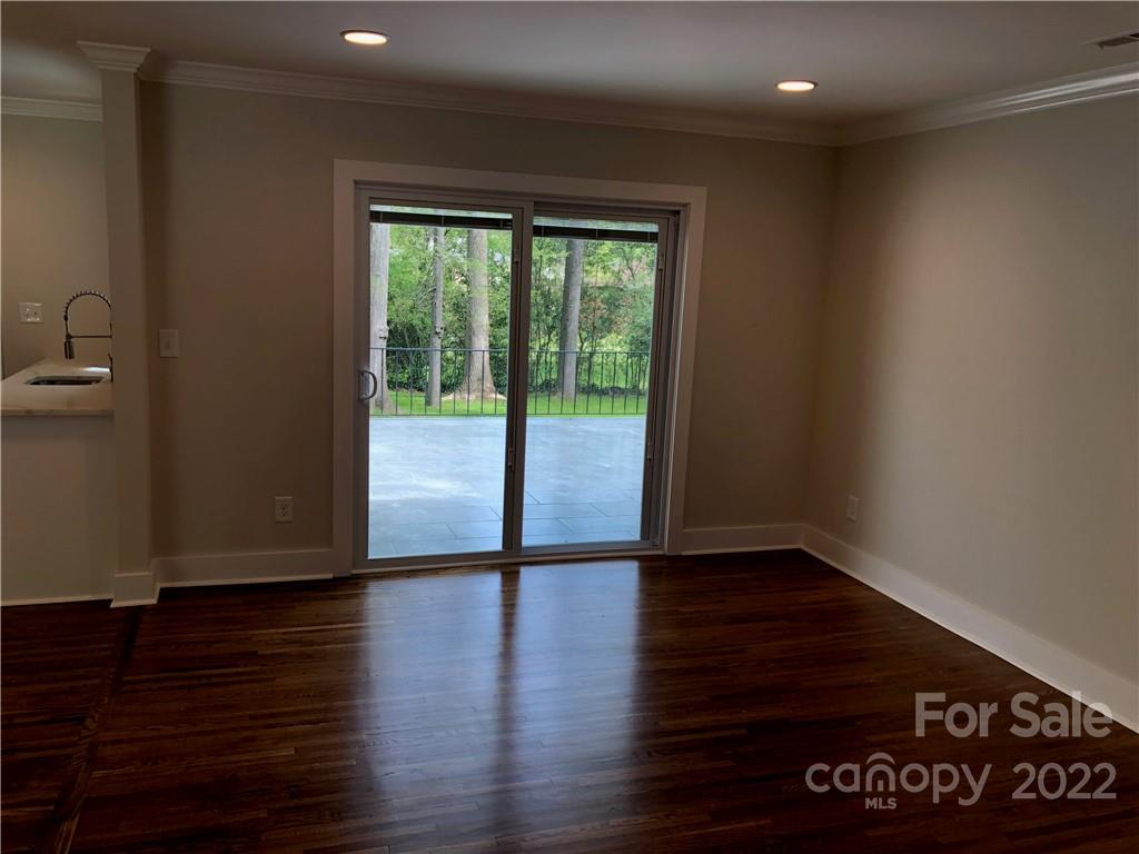 4033 Rutherford Drive Charlotte, NC 28210 - Photo 7 of 12 Gallery Image 7