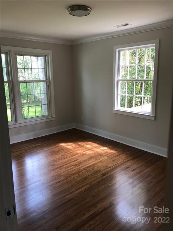4033 Rutherford Drive Charlotte, NC 28210 - Photo 10 of 12 Gallery Image 10
