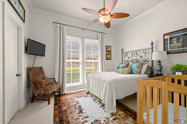 $1,995,000 | 1204 East Lakeside Oaks Drive, Baton Rouge, LA 70810