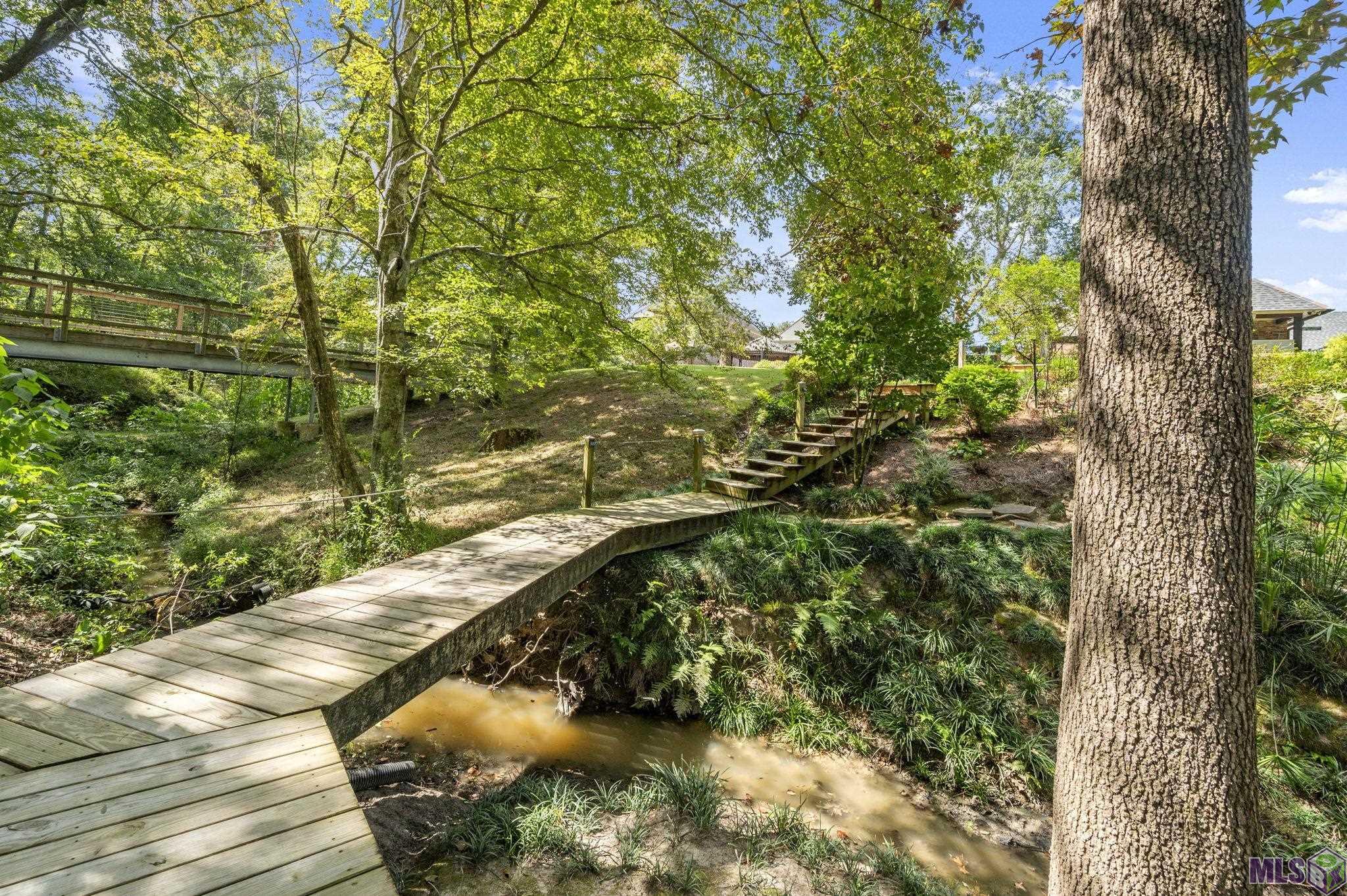 1204 East Lakeside Oaks Drive Baton Rouge, LA 70810 - Photo 47 of 60