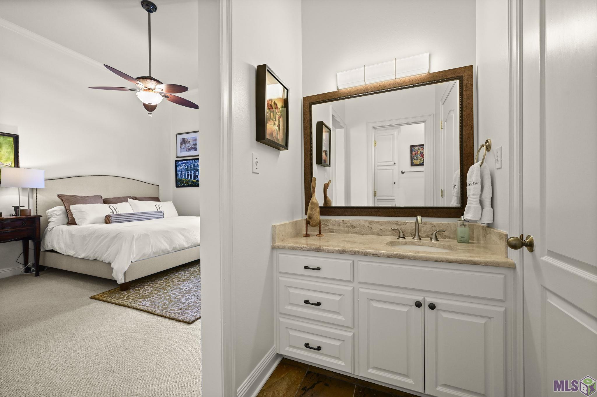 1204 East Lakeside Oaks Drive Baton Rouge, LA 70810 - Photo 7 of 60