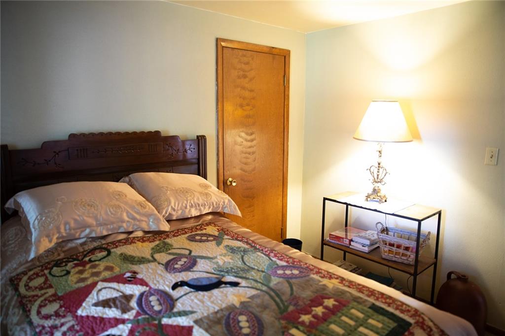 59 Colwell Street Burgettstown, PA 15021 - Photo 10 of 24 Gallery Image 10