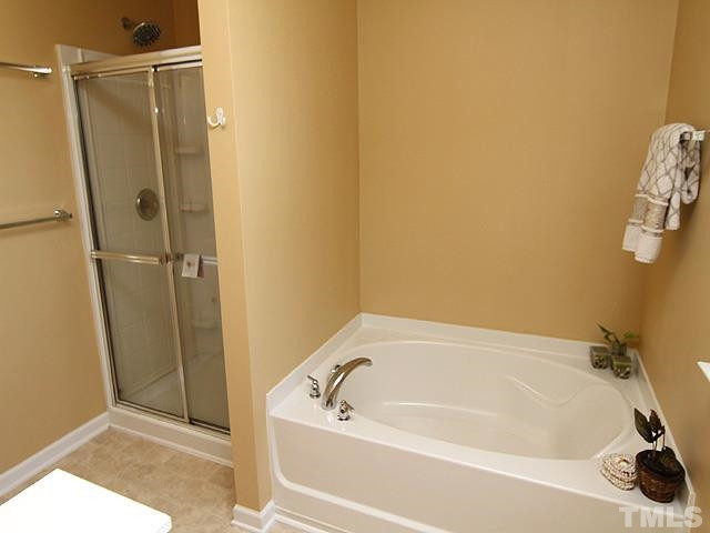 1964 Grace Point Road Morrisville, NC 27560 - Photo 17 of 25 master bath