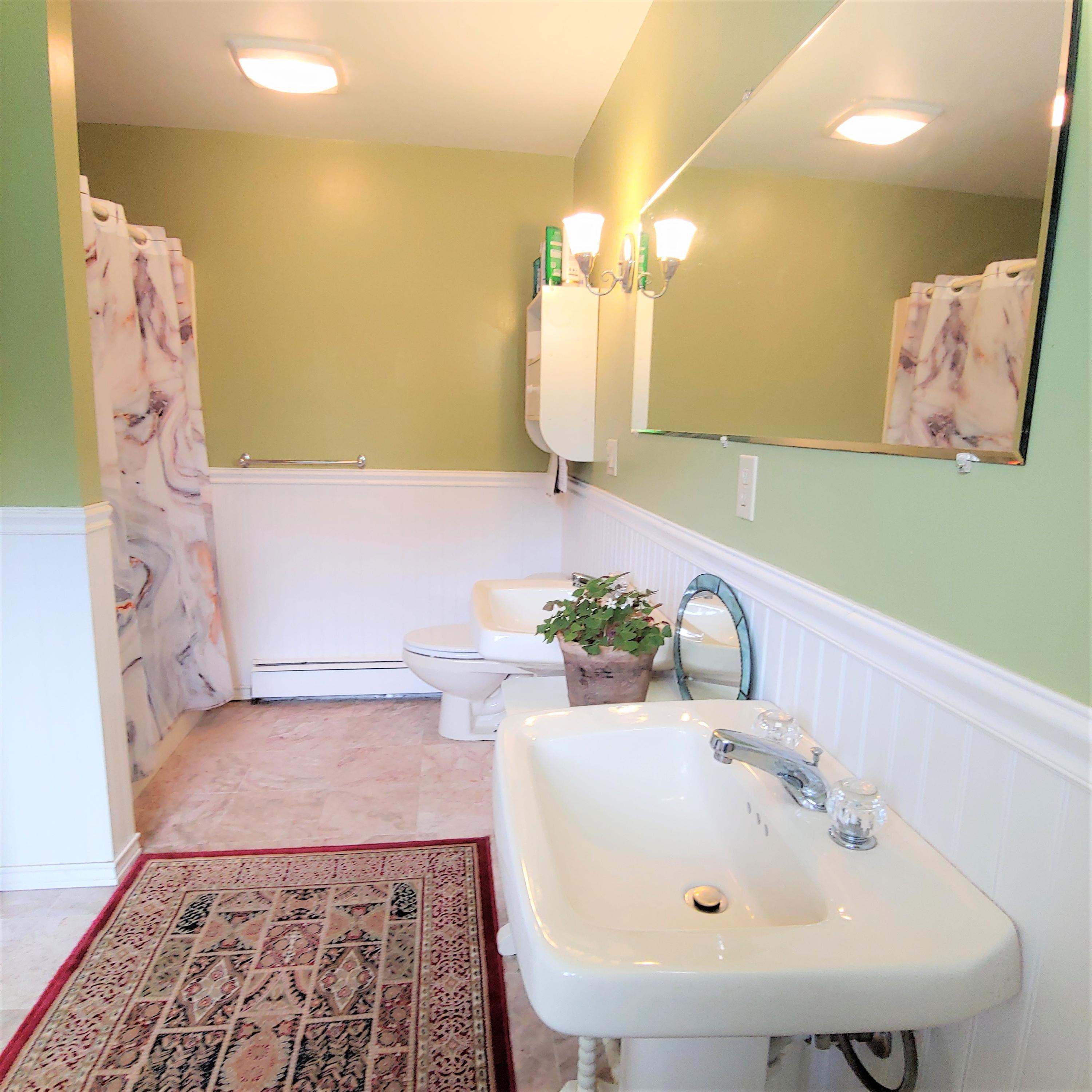 1567 Royalsborough Road Durham, ME 04222 - Photo 29 of 67 MSTR BATH 3