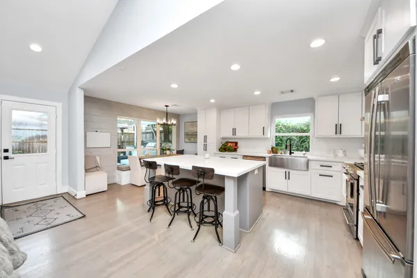 $864,999 | 14014 Kingsride Lane, Houston, TX 77079