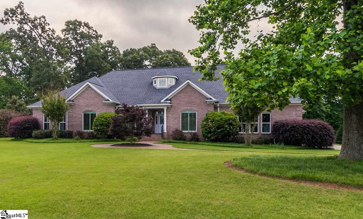 9 Hawks Perch Way Simpsonville, SC 29681 - Photo 1 of 36 Gallery Image 1