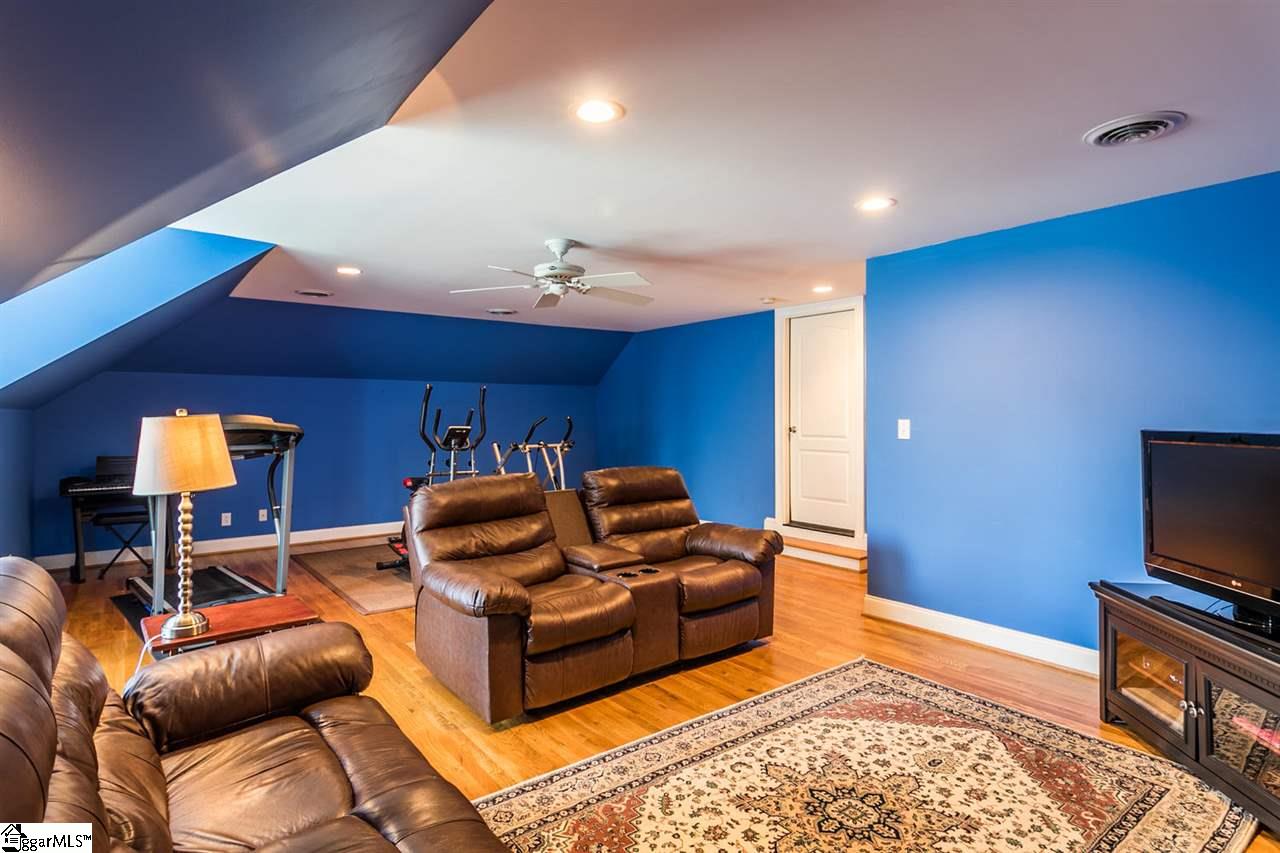 9 Hawks Perch Way Simpsonville, SC 29681 - Photo 24 of 36 Gallery Image 24