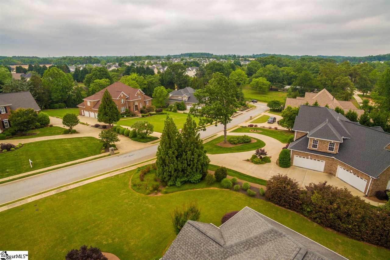 9 Hawks Perch Way Simpsonville, SC 29681 - Photo 26 of 36 Gallery Image 26