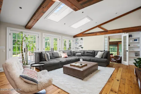 $5,850,000 | 175 Cat Rock Road, Cos Cob, CT 06807