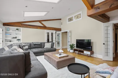 $5,850,000 | 175 Cat Rock Road, Cos Cob, CT 06807