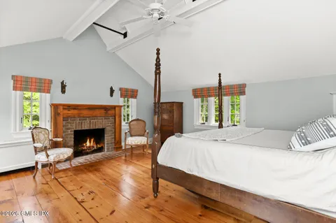 $5,850,000 | 175 Cat Rock Road, Cos Cob, CT 06807