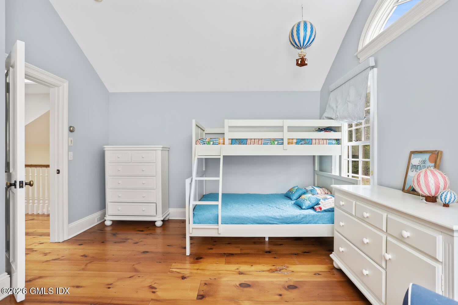 175 Cat Rock Road Cos Cob, CT 06807 - Photo 40 of 73 175 Cat Rock Rd Cos Cob CT-large-048-047