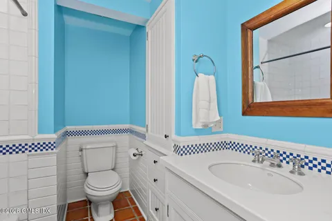 $5,850,000 | 175 Cat Rock Road, Cos Cob, CT 06807