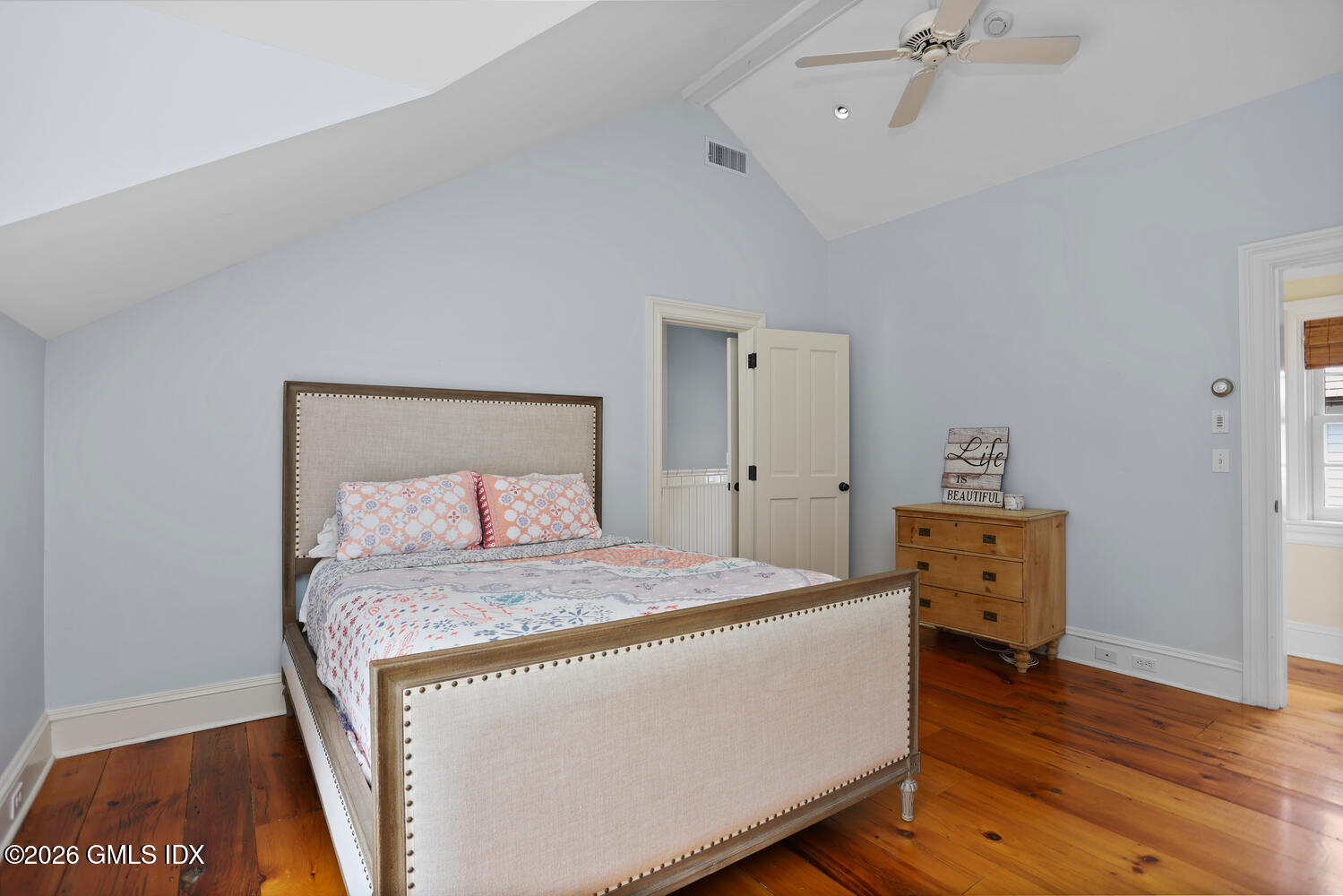 175 Cat Rock Road Cos Cob, CT 06807 - Photo 49 of 73 175 Cat Rock Rd Cos Cob CT-large-057-054