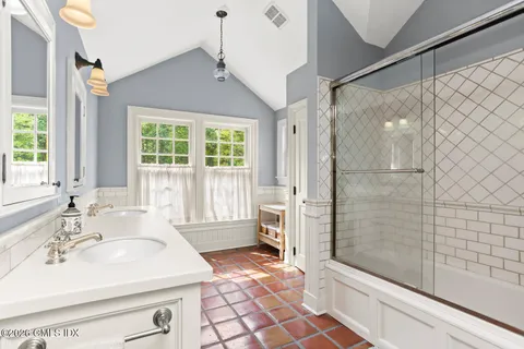 $5,850,000 | 175 Cat Rock Road, Cos Cob, CT 06807